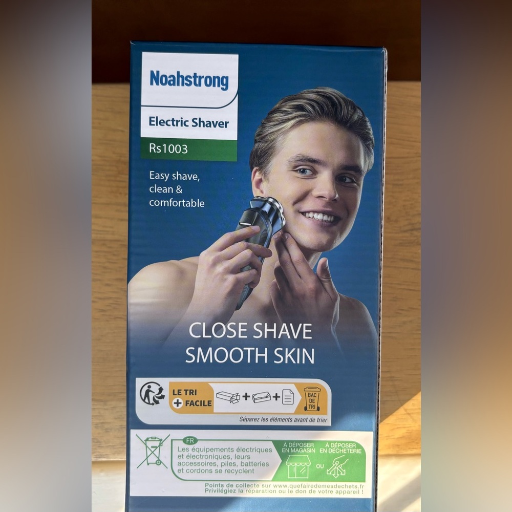 Electric Shaver / Razor